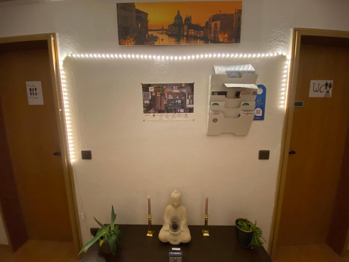 Private Room With Free Parking 코블렌츠 외부 사진